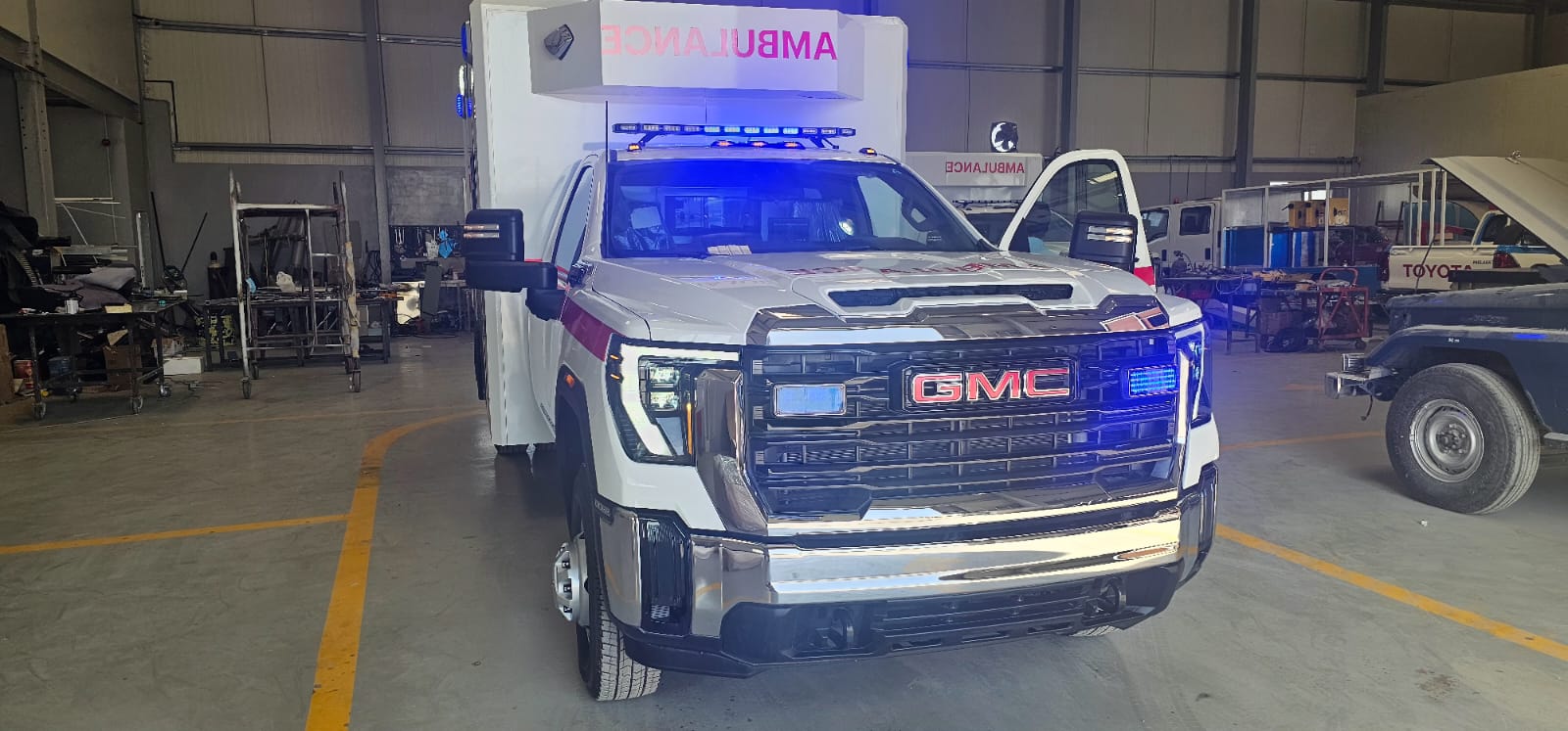 Custom emergency response vehicle